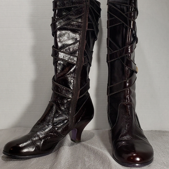 Kenzie "Punky" Cognac Boots Size 7.5M - Picture 1 of 9